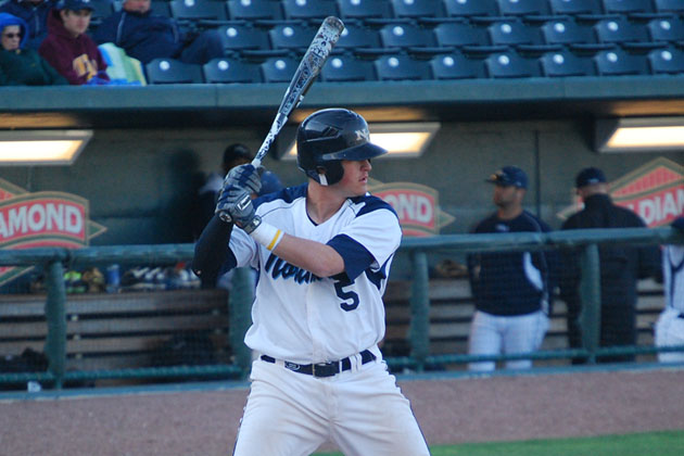 Baseball Finishes Season With 7-2 Win Over Lake Erie