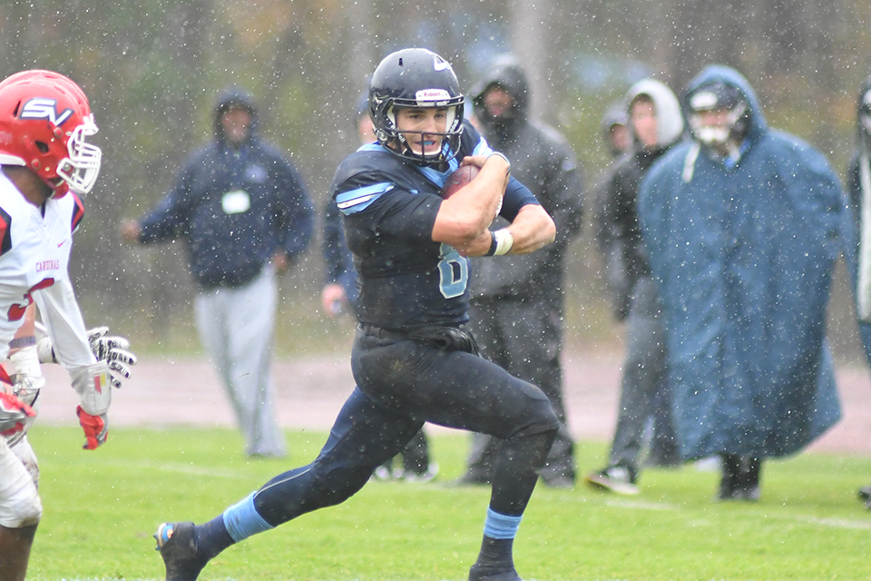 Football Wins Back Axe - Timberwolves defeat Saginaw Valley 35-21