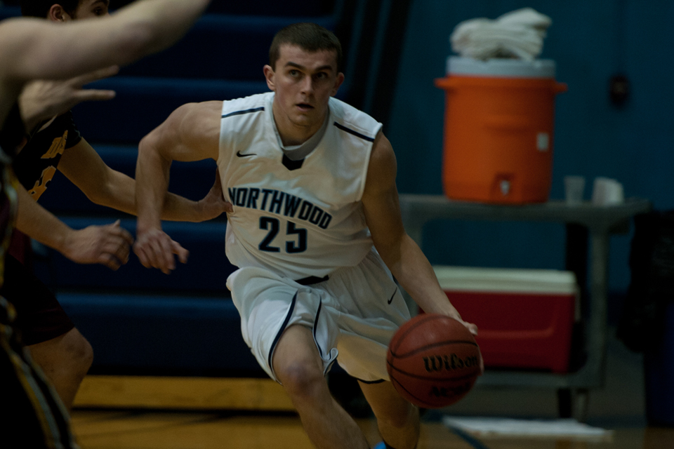 Men's Basketball Drops Season Opener 84-67 To Bellarmine