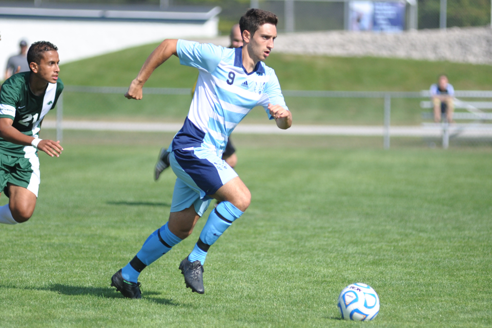 Men's Soccer Falls 2-1 At Findlay