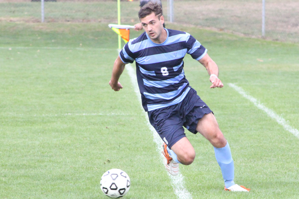 Men's Soccer Defeats Indianapolis 1-0 To Open 2014 Season