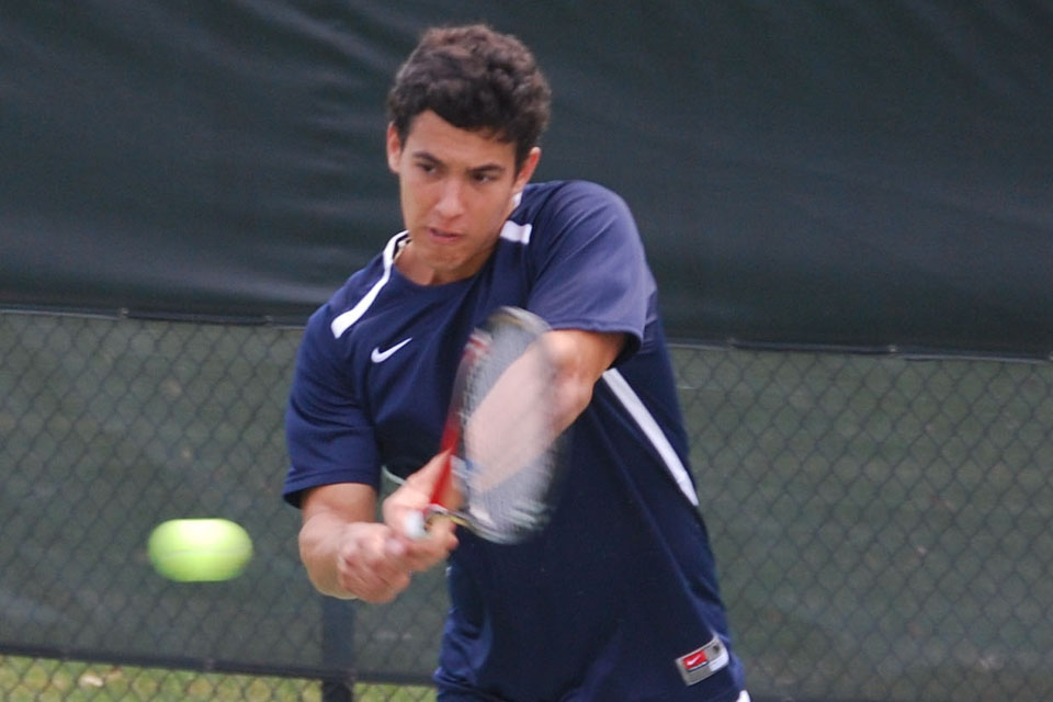Men's Tennis Defeats Tiffin 8-1