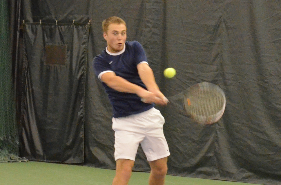 Men's Tennis Downs Wayne State 7-2