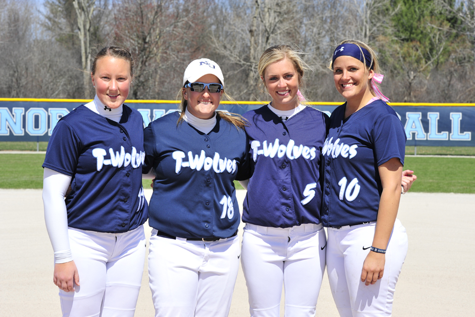 Softball Splits With Lake Erie To Finish Regular Season