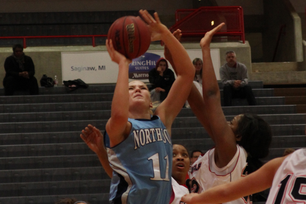 Women's Basketball Loses At Northern Michigan 71-56