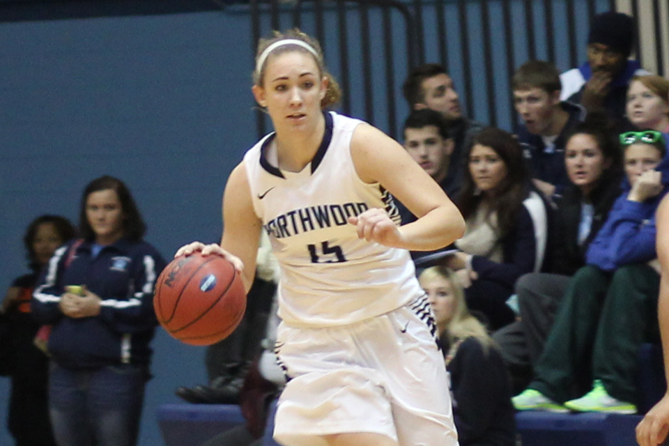 Women's Basketball Loses At Northern Michigan 74-62