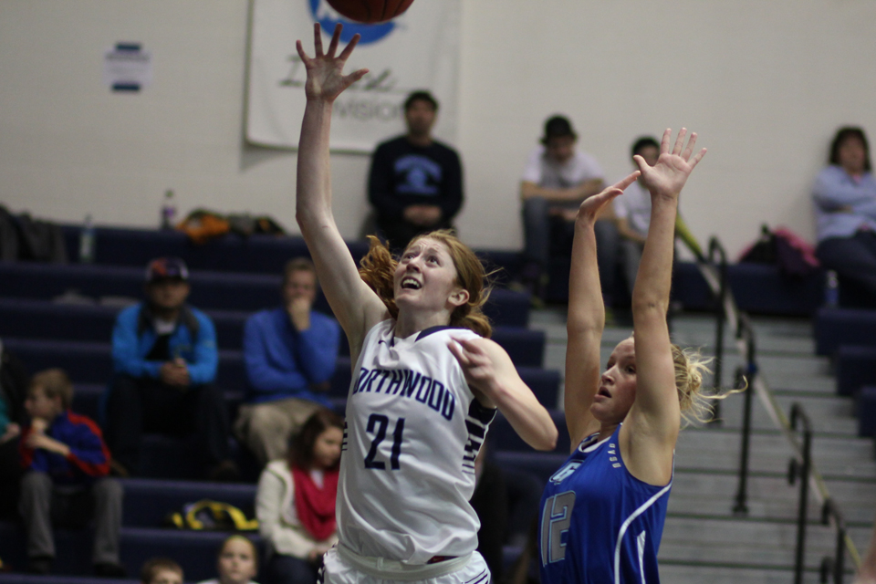 Women's Basketball Falls At Michigan Tech 81-69