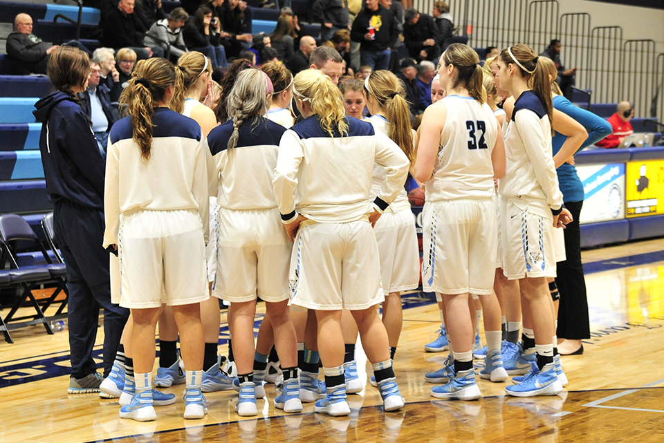 Women's Basketball Picked Fourth In GLIAC - Nurenberg Named Preseason All-GLIAC
