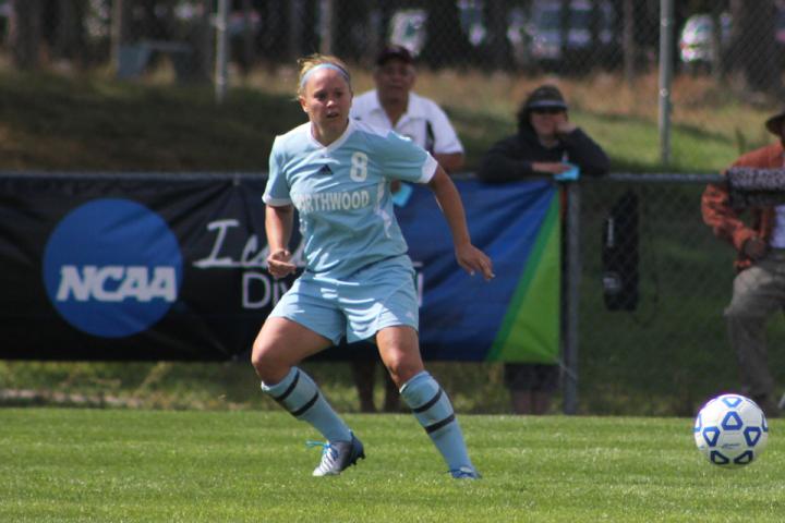 Women's Soccer Drops 3-2 Contest To Michigan Tech