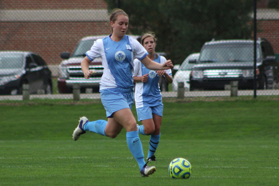 Women's Soccer Falls 3-2 To Lake Erie