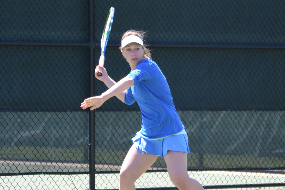 Women's Tennis Defeats Tiffin 6-3 To Open Season