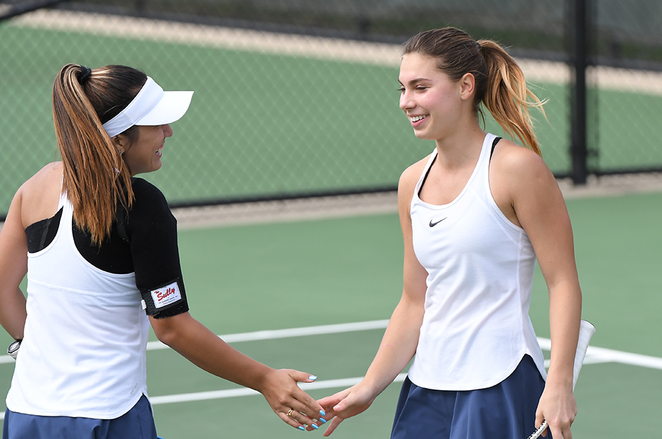 Women's Tennis Drops 5-2 Match To Tiffin At GLIAC Tournament
