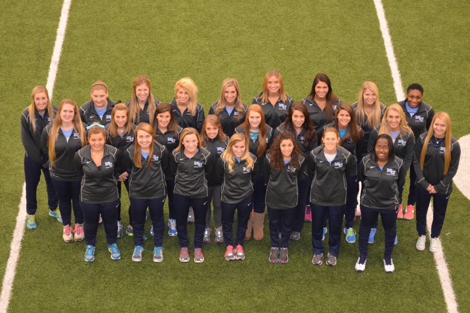 Women's Track Competes In Mt. SAC Relays