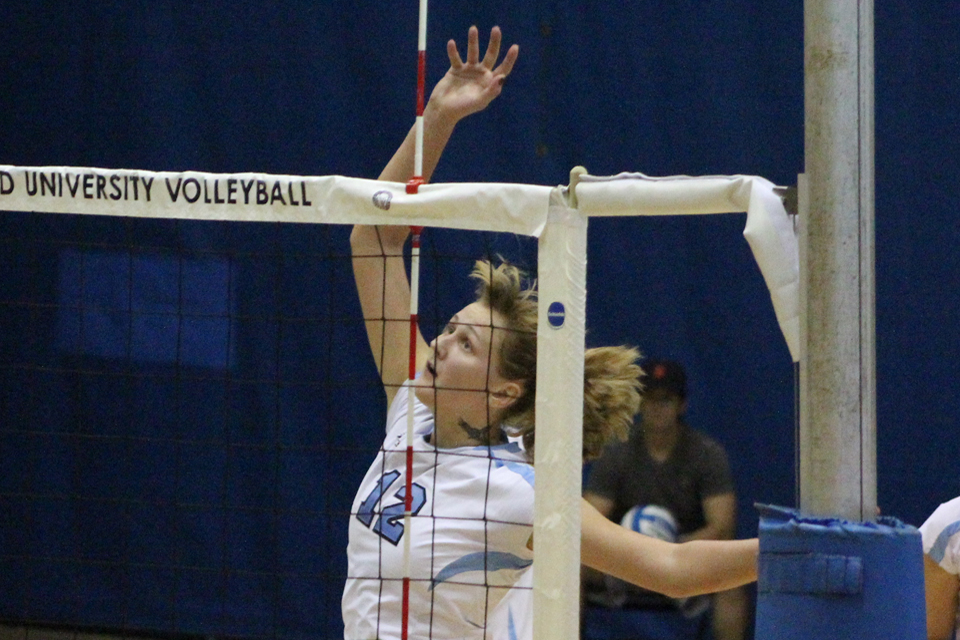 Volleyball Earns Dramatic 3-2 Comeback Win Over #19 Ferris State